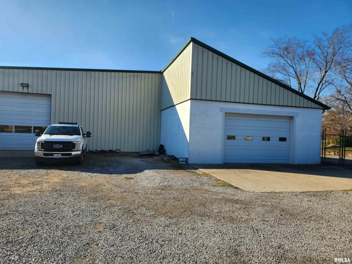 1901 PRINCETON Avenue, Marion, Illinois 62959, 0 , 0 ,0,Commercial Sale,For Sale,PRINCETON,0,RMAQC4258917