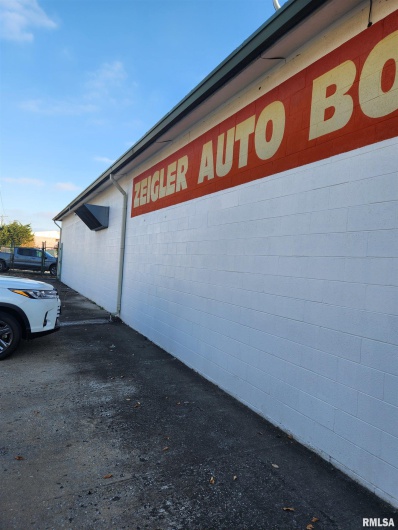 1901 PRINCETON Avenue, Marion, Illinois 62959, 0 , 0 ,0,Commercial Sale,For Sale,PRINCETON,0,RMAQC4258917