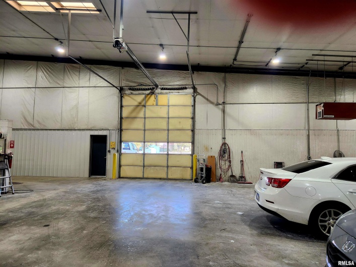 1901 PRINCETON Avenue, Marion, Illinois 62959, 0 , 0 ,0,Commercial Sale,For Sale,PRINCETON,0,RMAQC4258917