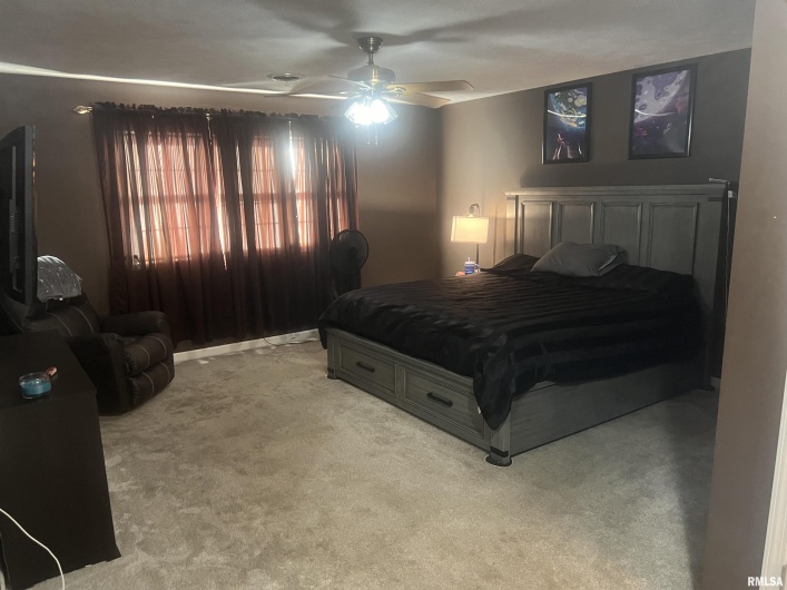 1602 Carmie Lane, Marion, Illinois 62959, 4 Bedrooms Bedrooms, 0 ,2 BathroomsBathrooms,Residential,For Sale,Carmie,0,RMAEB455456