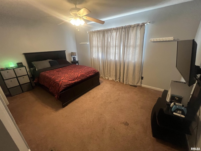 1602 Carmie Lane, Marion, Illinois 62959, 4 Bedrooms Bedrooms, 0 ,2 BathroomsBathrooms,Residential,For Sale,Carmie,0,RMAEB455456