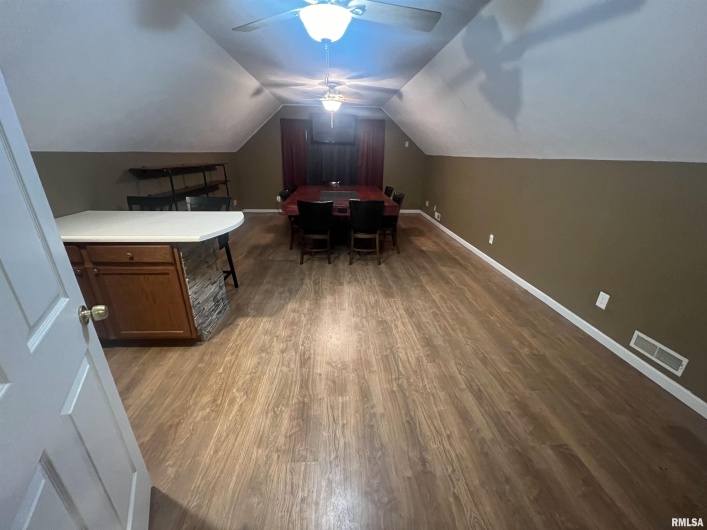 1602 Carmie Lane, Marion, Illinois 62959, 4 Bedrooms Bedrooms, 0 ,2 BathroomsBathrooms,Residential,For Sale,Carmie,0,RMAEB455456