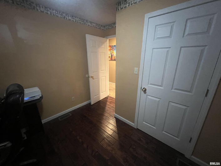 1602 Carmie Lane, Marion, Illinois 62959, 4 Bedrooms Bedrooms, 0 ,2 BathroomsBathrooms,Residential,For Sale,Carmie,0,RMAEB455456