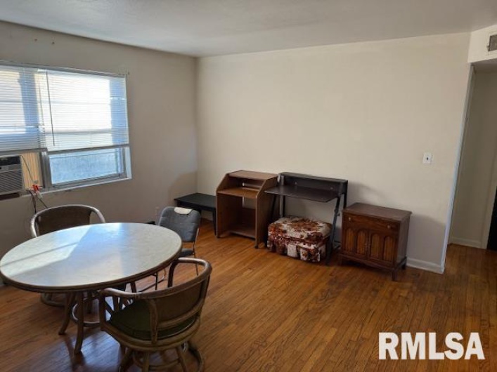 418 & 420 GRAHAM Street, Carbondale, Illinois 62901, 0 , 0 ,0,Residential Income,For Sale,GRAHAM,0,RMAEB456390