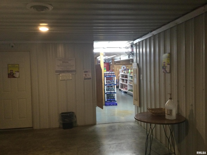 10 PINE Street, Alto Pass, Illinois 62905, 0 , 0 ,0,Commercial Sale,For Sale,PINE,0,RMAEB456445
