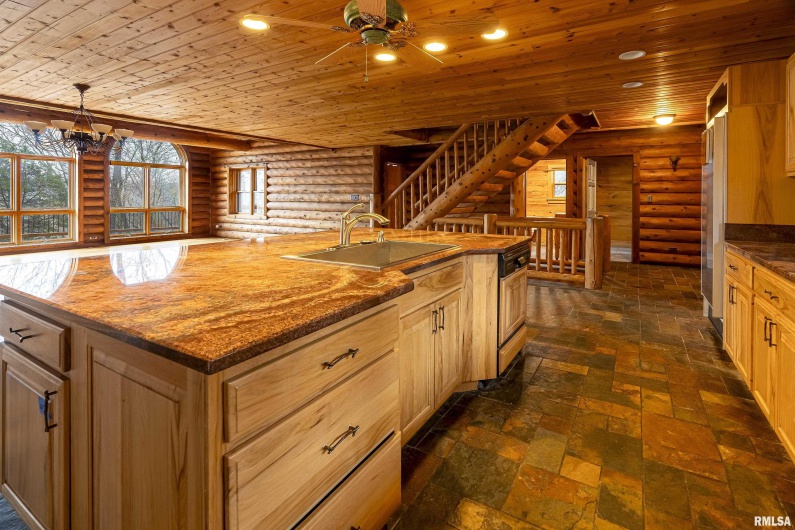 221 Poplar Lake Road, Makanda, Illinois 62958, 5 Bedrooms Bedrooms, 0 ,2 BathroomsBathrooms,Residential,For Sale,Poplar Lake,0,RMAEB456163