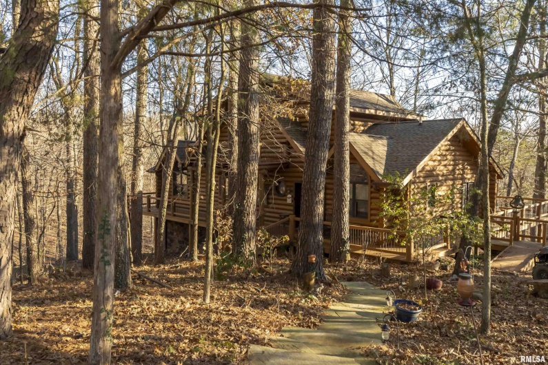 221 Poplar Lake Road, Makanda, Illinois 62958, 5 Bedrooms Bedrooms, 0 ,2 BathroomsBathrooms,Residential,For Sale,Poplar Lake,0,RMAEB456163