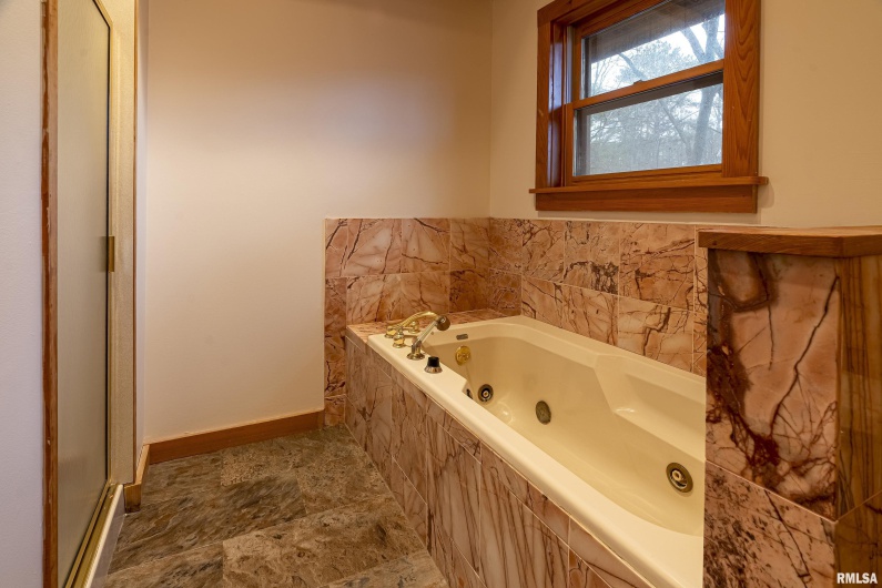 221 Poplar Lake Road, Makanda, Illinois 62958, 5 Bedrooms Bedrooms, 0 ,2 BathroomsBathrooms,Residential,For Sale,Poplar Lake,0,RMAEB456163