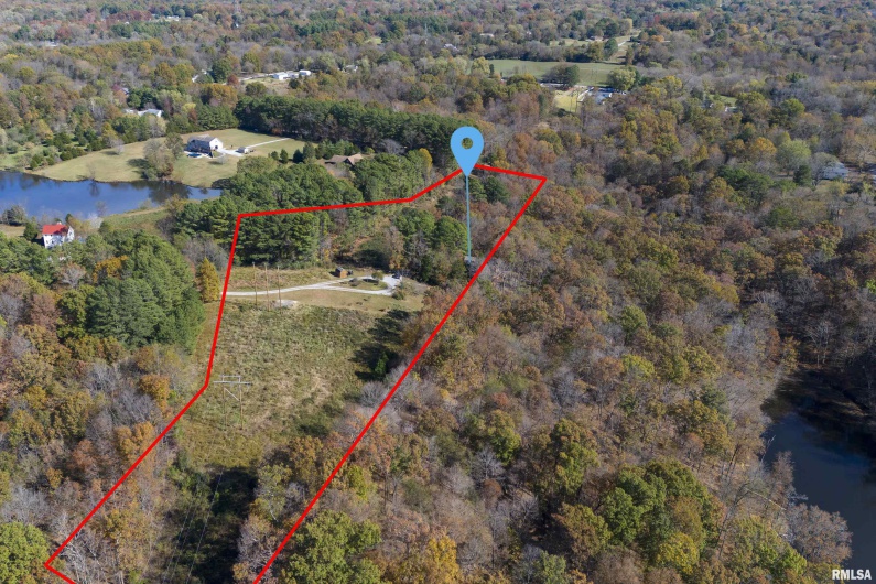 221 Poplar Lake Road, Makanda, Illinois 62958, 5 Bedrooms Bedrooms, 0 ,2 BathroomsBathrooms,Residential,For Sale,Poplar Lake,0,RMAEB456163