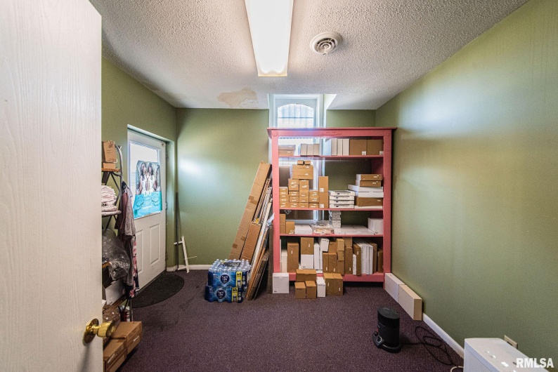 215 5TH Street, Metropolis, Illinois 62960, 0 , 0 ,0,Commercial Sale,For Sale,5TH,0,RMAEB456467