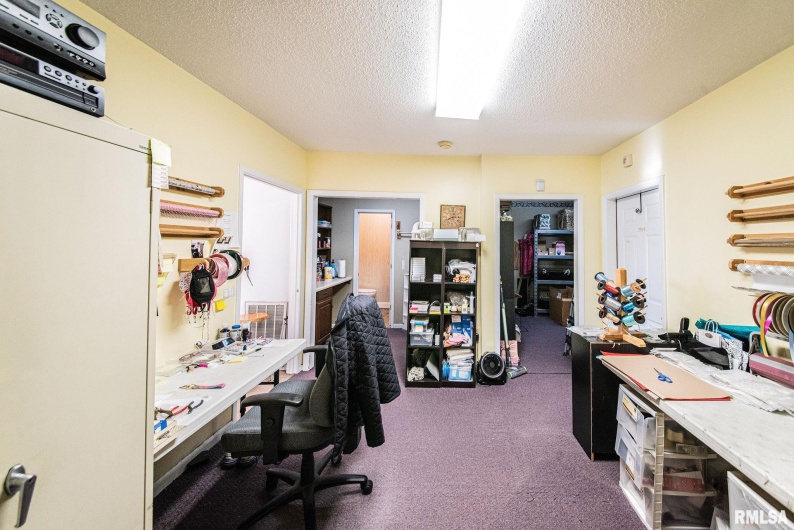 215 5TH Street, Metropolis, Illinois 62960, 0 , 0 ,0,Commercial Sale,For Sale,5TH,0,RMAEB456467