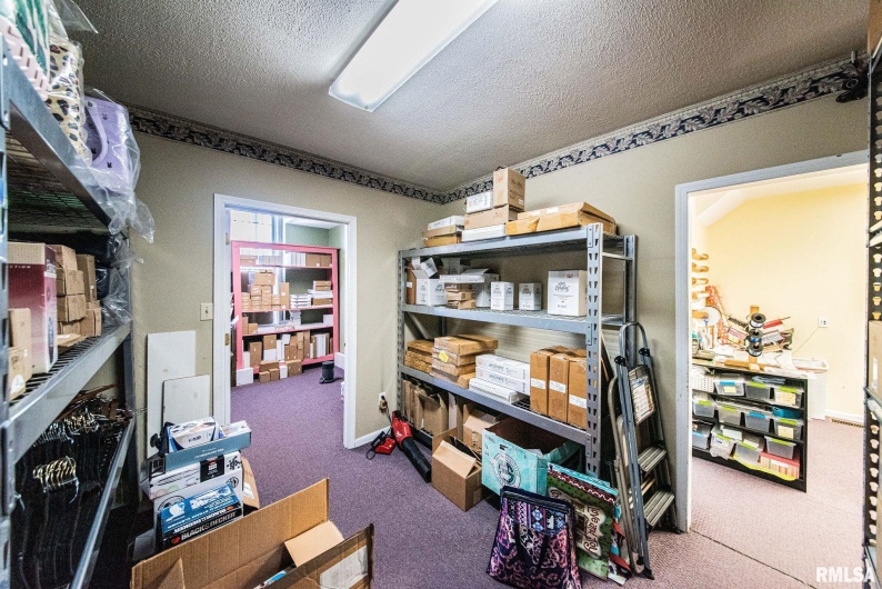 215 5TH Street, Metropolis, Illinois 62960, 0 , 0 ,0,Commercial Sale,For Sale,5TH,0,RMAEB456467
