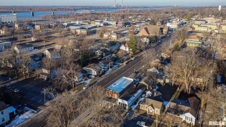 215 5TH Street, Metropolis, Illinois 62960, 0 , 0 ,0,Commercial Sale,For Sale,5TH,0,RMAEB456467