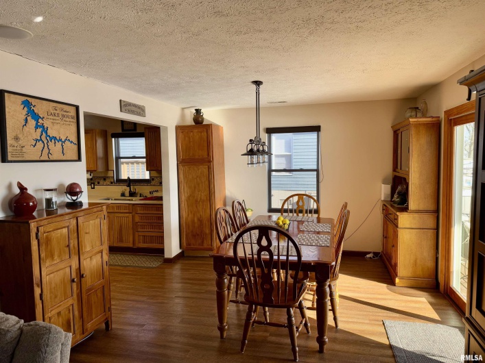 13549 Egypt Shores Drive, Creal Springs, Illinois 62922, 3 Bedrooms Bedrooms, 0 ,2 BathroomsBathrooms,Residential,For Sale,Egypt Shores,0,RMAEB456415