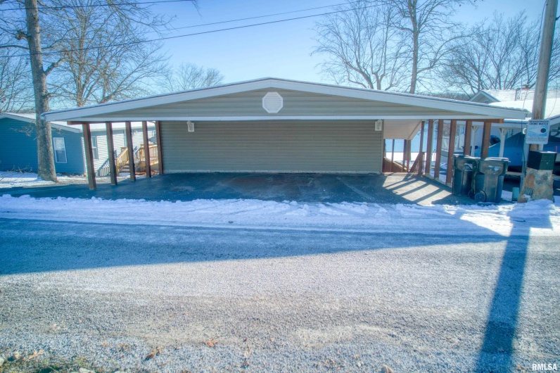 13549 Egypt Shores Drive, Creal Springs, Illinois 62922, 3 Bedrooms Bedrooms, 0 ,2 BathroomsBathrooms,Residential,For Sale,Egypt Shores,0,RMAEB456415