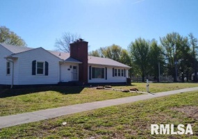 2810 MAGNOLIA Street, Cairo, Illinois 62914, 4 Bedrooms Bedrooms, 0 ,2 BathroomsBathrooms,Residential,For Sale,MAGNOLIA,0,RMAEB455810