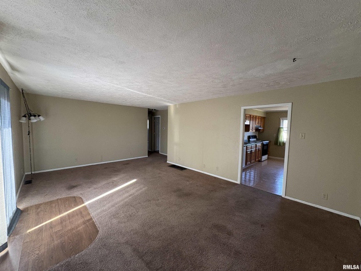 417 PERSHING Street, Energy, Illinois 62933, 3 Bedrooms Bedrooms, 0 ,1 BathroomBathrooms,Residential,For Sale,PERSHING,0,RMAEB456606