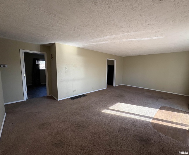 417 PERSHING Street, Energy, Illinois 62933, 3 Bedrooms Bedrooms, 0 ,1 BathroomBathrooms,Residential,For Sale,PERSHING,0,RMAEB456606