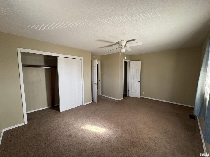 417 PERSHING Street, Energy, Illinois 62933, 3 Bedrooms Bedrooms, 0 ,1 BathroomBathrooms,Residential,For Sale,PERSHING,0,RMAEB456606