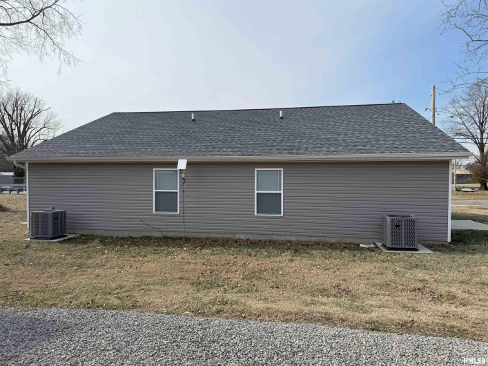 501 LIBERTY Street, Marion, Illinois 62959, 0 , 0 ,0,Residential Income,For Sale,LIBERTY,0,RMAEB456553