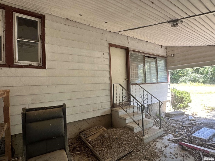 5672 Old Route 13 Road, Carterville, Illinois 62918, 3 Bedrooms Bedrooms, 0 ,2 BathroomsBathrooms,Residential,For Sale,Old Route 13,0,RMAEB454182