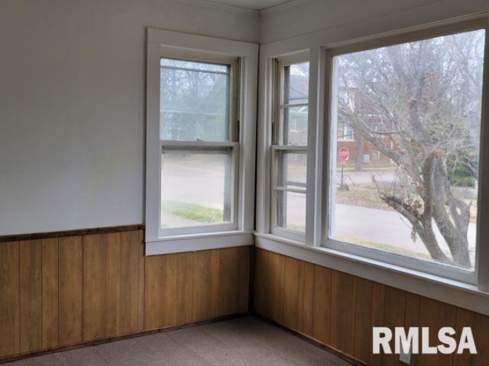 617 14TH Street, Herrin, Illinois 62948, 2 Bedrooms Bedrooms, 0 ,1 BathroomBathrooms,Residential,For Sale,14TH,0,RMAEB456627
