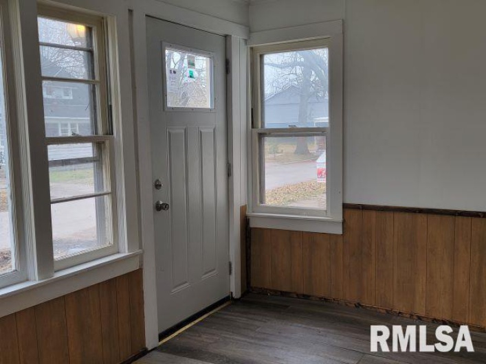 617 14TH Street, Herrin, Illinois 62948, 2 Bedrooms Bedrooms, 0 ,1 BathroomBathrooms,Residential,For Sale,14TH,0,RMAEB456627