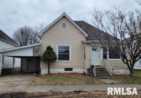 617 14TH Street, Herrin, Illinois 62948, 2 Bedrooms Bedrooms, 0 ,1 BathroomBathrooms,Residential,For Sale,14TH,0,RMAEB456627