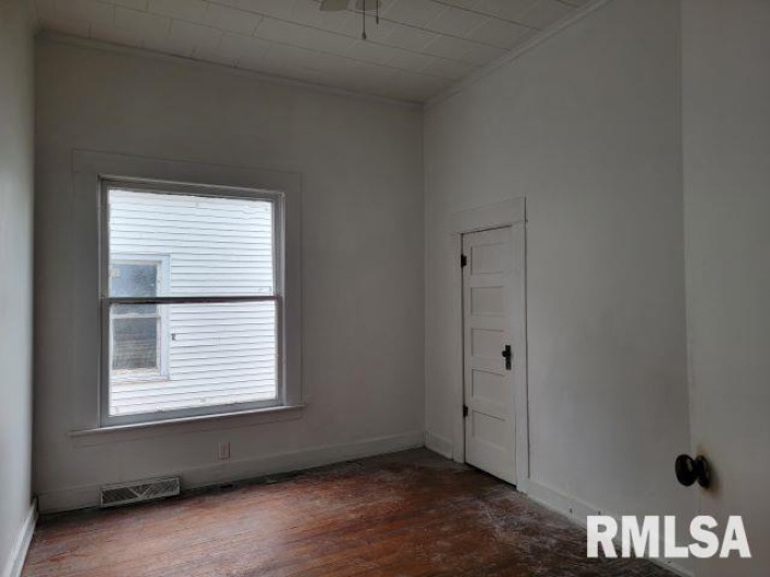 617 14TH Street, Herrin, Illinois 62948, 2 Bedrooms Bedrooms, 0 ,1 BathroomBathrooms,Residential,For Sale,14TH,0,RMAEB456627