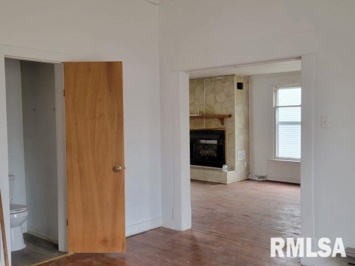 617 14TH Street, Herrin, Illinois 62948, 2 Bedrooms Bedrooms, 0 ,1 BathroomBathrooms,Residential,For Sale,14TH,0,RMAEB456627