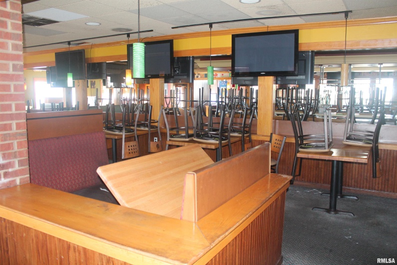 1125 MAIN Street, Carbondale, Illinois 62901, 0 , 0 ,0,Commercial Lease,For Sale,MAIN,0,RMAEB456625