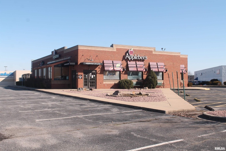 1125 MAIN Street, Carbondale, Illinois 62901, 0 , 0 ,0,Commercial Lease,For Sale,MAIN,0,RMAEB456625