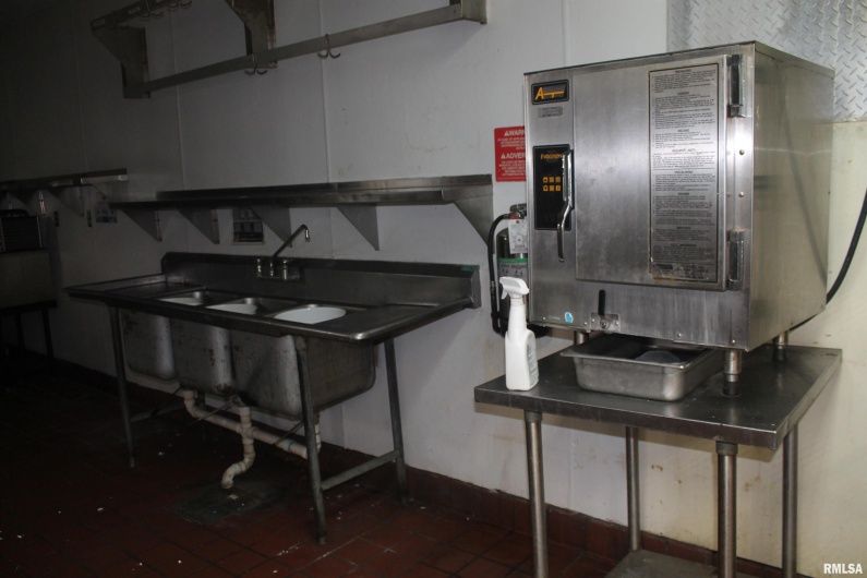 1125 MAIN Street, Carbondale, Illinois 62901, 0 , 0 ,0,Commercial Lease,For Sale,MAIN,0,RMAEB456625