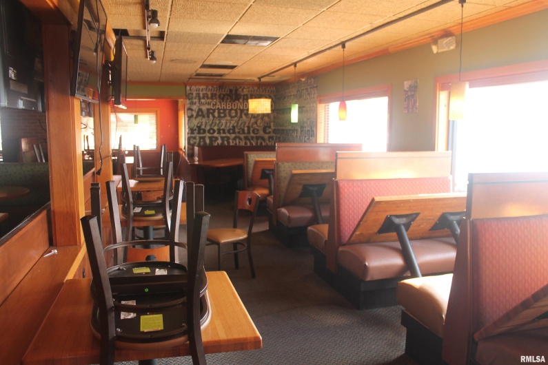 1125 MAIN Street, Carbondale, Illinois 62901, 0 , 0 ,0,Commercial Lease,For Sale,MAIN,0,RMAEB456625