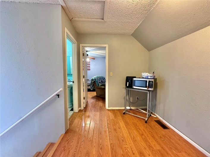 6624 State Route C, Ste Genevieve, Missouri 63670, 3 Bedrooms Bedrooms, 5 Rooms Rooms,2 BathroomsBathrooms,Residential,For Sale,State Route C,MAR24045902