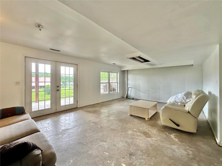 6624 State Route C, Ste Genevieve, Missouri 63670, 3 Bedrooms Bedrooms, 5 Rooms Rooms,2 BathroomsBathrooms,Residential,For Sale,State Route C,MAR24045902