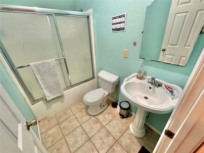 6624 State Route C, Ste Genevieve, Missouri 63670, 3 Bedrooms Bedrooms, 5 Rooms Rooms,2 BathroomsBathrooms,Residential,For Sale,State Route C,MAR24045902