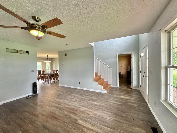 6624 State Route C, Ste Genevieve, Missouri 63670, 3 Bedrooms Bedrooms, 5 Rooms Rooms,2 BathroomsBathrooms,Residential,For Sale,State Route C,MAR24045902