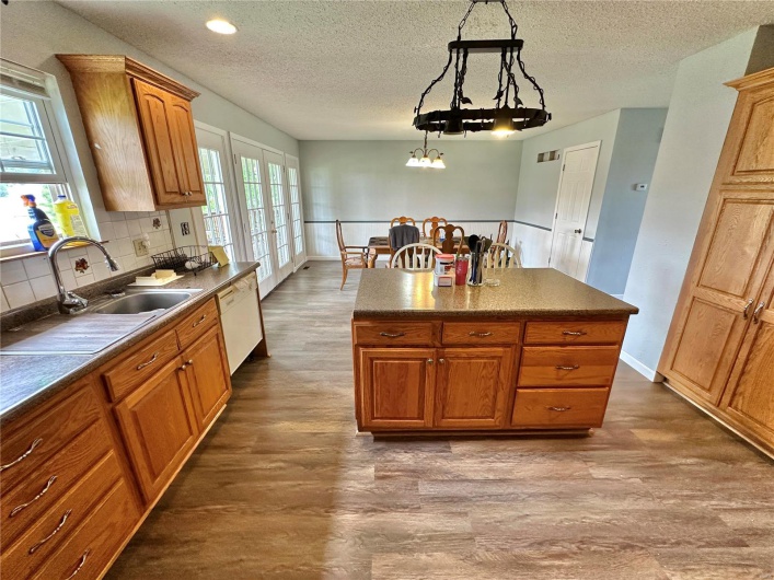 6624 State Route C, Ste Genevieve, Missouri 63670, 3 Bedrooms Bedrooms, 5 Rooms Rooms,2 BathroomsBathrooms,Residential,For Sale,State Route C,MAR24045902