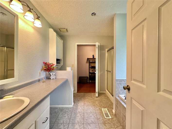 6624 State Route C, Ste Genevieve, Missouri 63670, 3 Bedrooms Bedrooms, 5 Rooms Rooms,2 BathroomsBathrooms,Residential,For Sale,State Route C,MAR24045902
