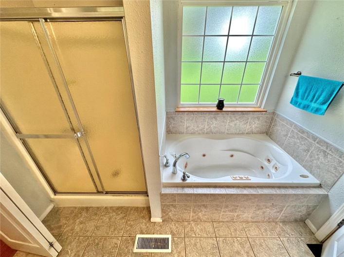 6624 State Route C, Ste Genevieve, Missouri 63670, 3 Bedrooms Bedrooms, 5 Rooms Rooms,2 BathroomsBathrooms,Residential,For Sale,State Route C,MAR24045902