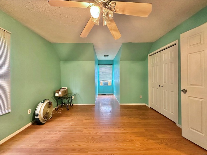 6624 State Route C, Ste Genevieve, Missouri 63670, 3 Bedrooms Bedrooms, 5 Rooms Rooms,2 BathroomsBathrooms,Residential,For Sale,State Route C,MAR24045902