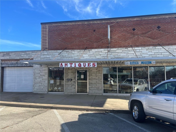 208 Main Street, Park Hills, Missouri 63601, ,Commercial Sale,For Sale,Main,MAR25003941