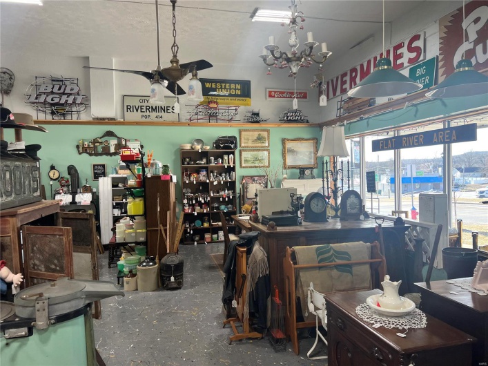 208 Main Street, Park Hills, Missouri 63601, ,Commercial Sale,For Sale,Main,MAR25003941