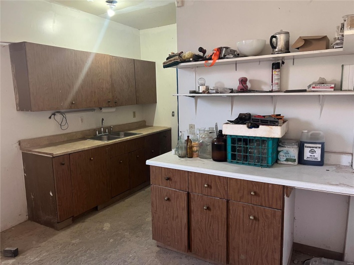 208 Main Street, Park Hills, Missouri 63601, ,Commercial Sale,For Sale,Main,MAR25003941