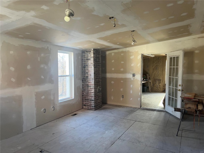 208 Main Street, Park Hills, Missouri 63601, ,Commercial Sale,For Sale,Main,MAR25003941