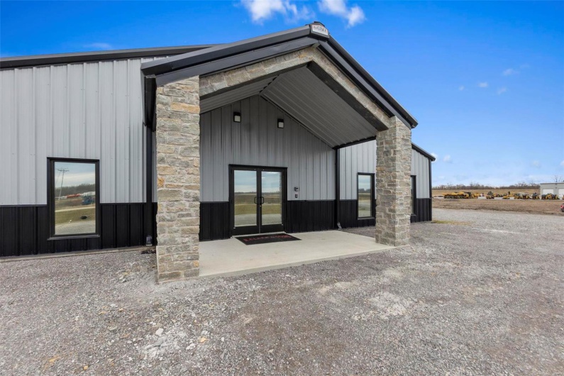 3046 Nash Road, Scott City, Missouri 63780, ,Commercial Sale,For Sale,Nash,MAR25005856
