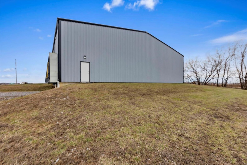 3046 Nash Road, Scott City, Missouri 63780, ,Commercial Sale,For Sale,Nash,MAR25005856