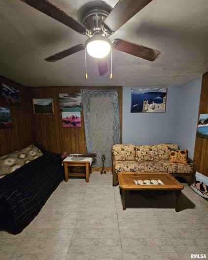 1555 REED Street, Eldorado, Illinois 62930, 2 Bedrooms Bedrooms, 0 ,2 BathroomsBathrooms,Residential,For Sale,REED,0,RMAEB456656