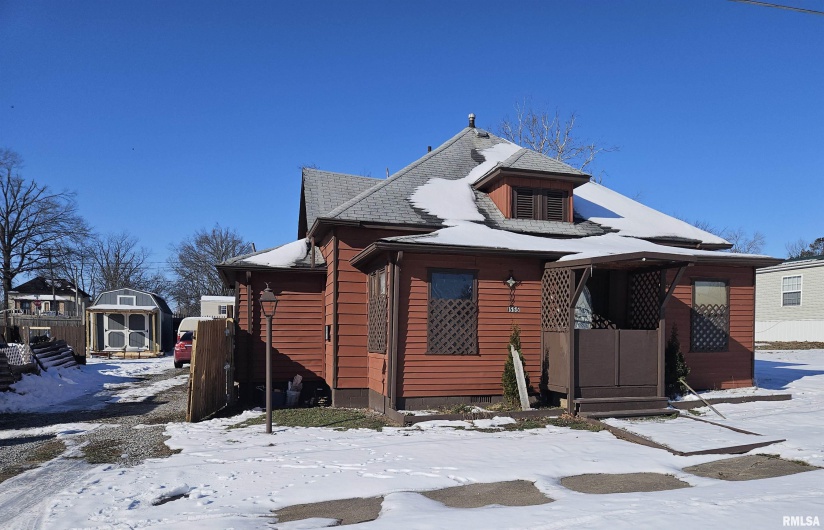 1555 REED Street, Eldorado, Illinois 62930, 2 Bedrooms Bedrooms, 0 ,2 BathroomsBathrooms,Residential,For Sale,REED,0,RMAEB456656